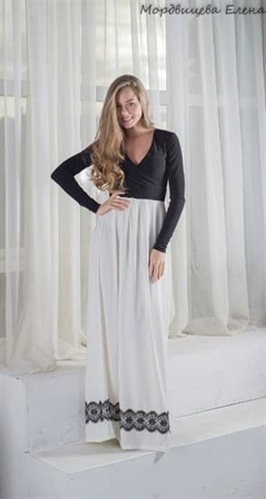 Черно-белое платье в пол с длинным рукавом - фото 10399