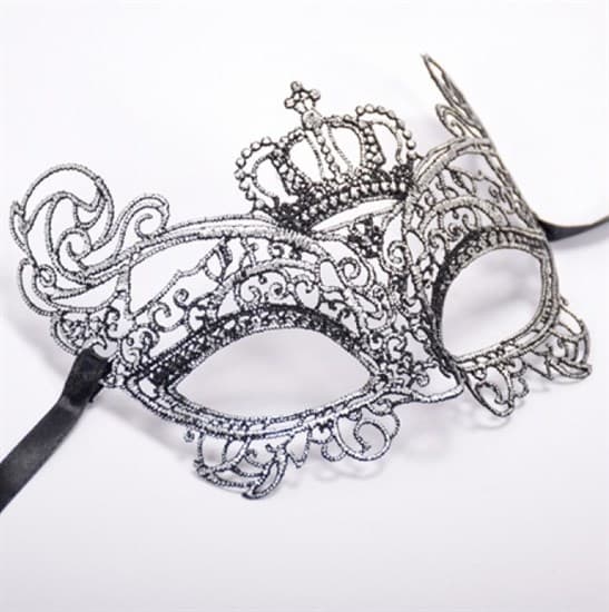 Кружевная маска королевы. Серебристая - фото 15616