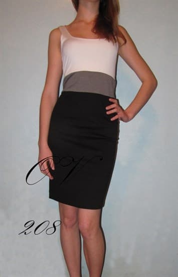 Короткое черно-белое платье без рукавов 208 - фото 7018