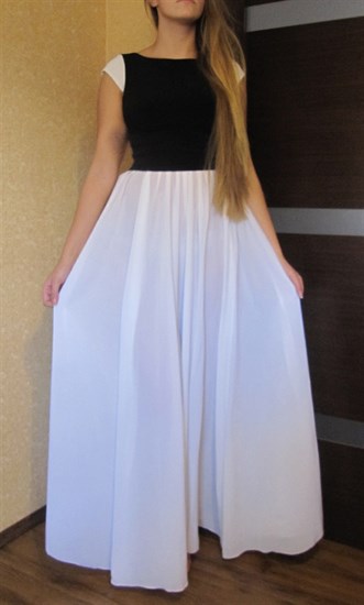 Длинное платье с белой юбкой - фото 9154