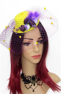 Яркая желтая шляпка с фиолетовой вуалью и птичкой - фото 15935