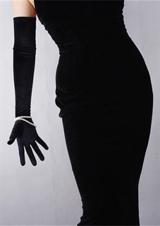 Длинные черные атласные перчатки - фото 17540