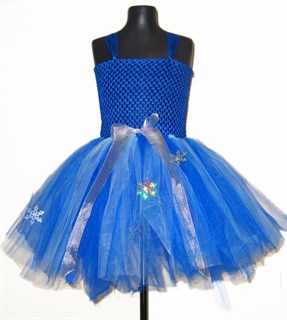Нарядное детское синее платье из фатина со снежинками
