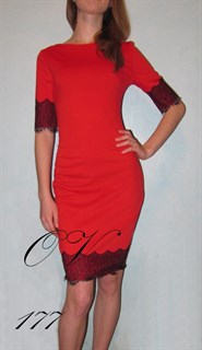 Красное короткое платье с кружевом. 177