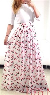 Шифоновая юбка в пол молочного цвета с вишенками