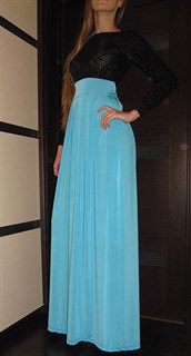 Голубое платье в пол с черным верхом из панбархата