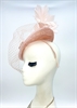 Пудровая элегантная шляпка с перьями и вуалью Элеонора - фото 24116