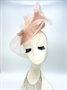 Пудровая элегантная шляпка с перьями и вуалью Элеонора - фото 24117
